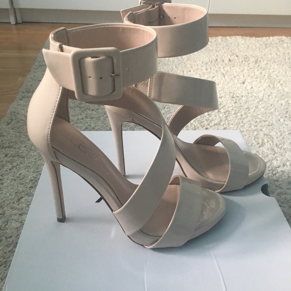 Aldo nude heels - Picture 4 of 6